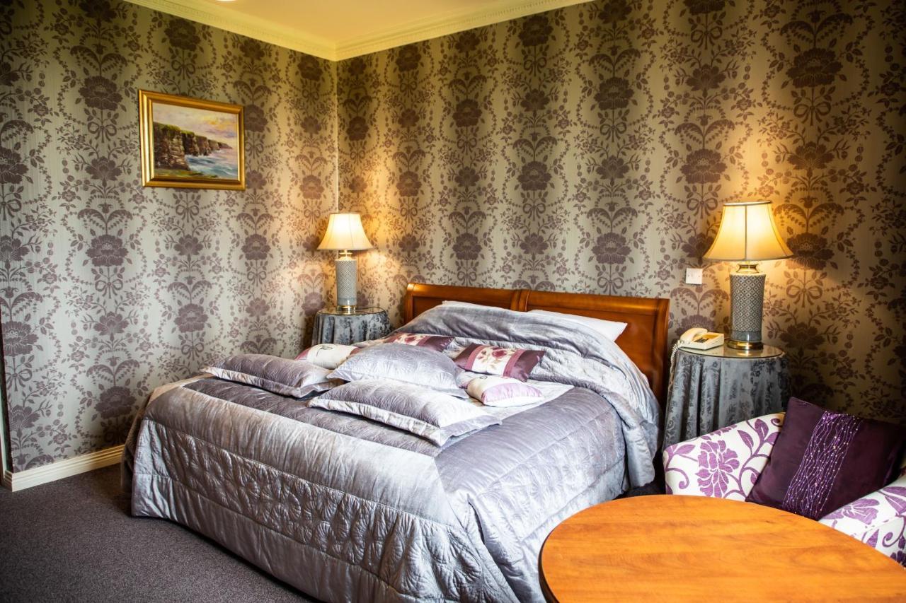Ballinalacken Castle Country House Hotel Дулин Экстерьер фото